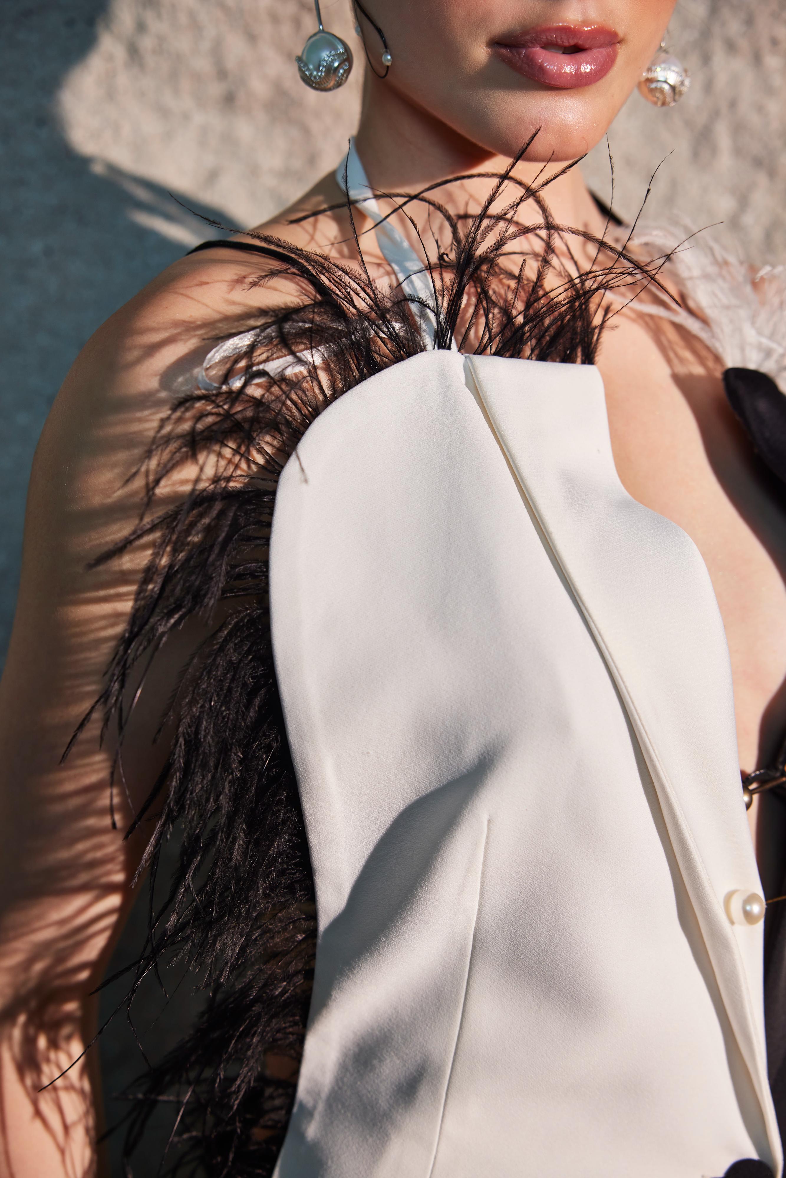 Dual Color Feather Backless Jacket & Pant Set