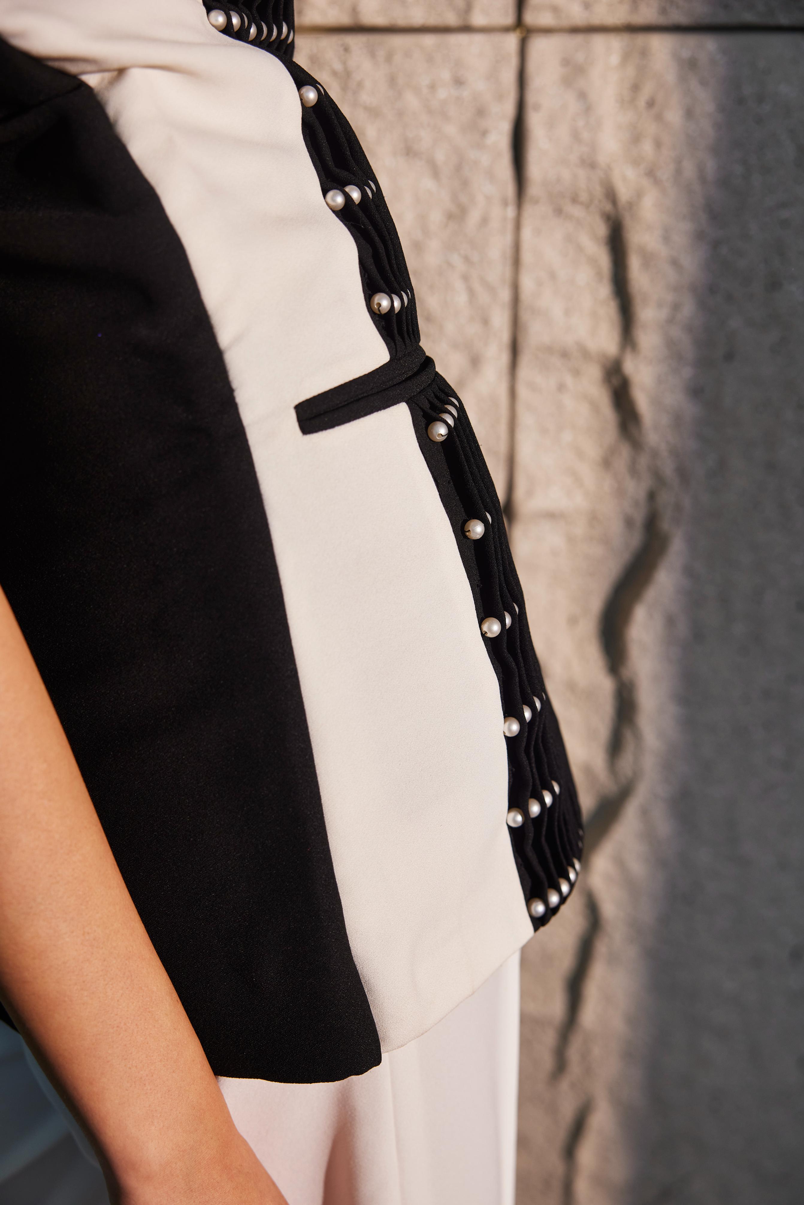 Dual Color V-Neck Pintucked  Jacket & Pant Set